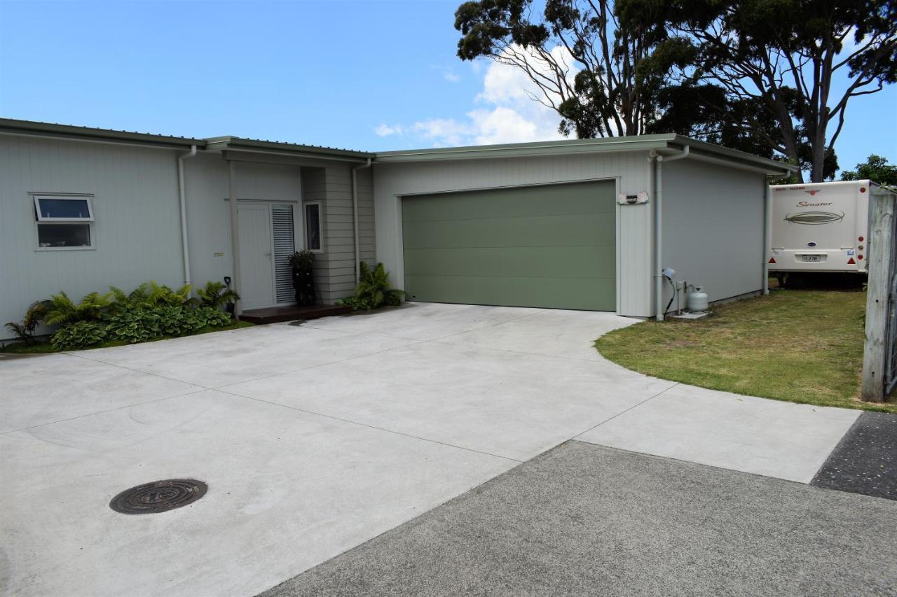 Paradise In Whitianga B&B Wells Place ภายนอก รูปภาพ